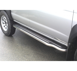 Side Step Nissan Pick Up 2.5 TD Double Cab